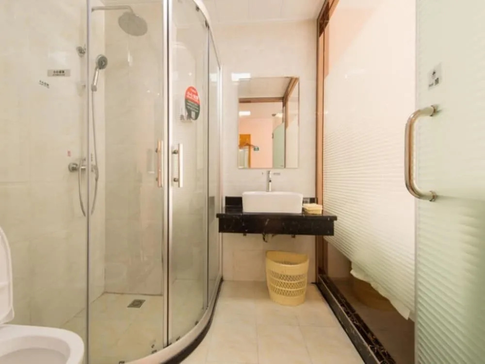 GreenTree Inn Yangshuo West Street Express Hotel