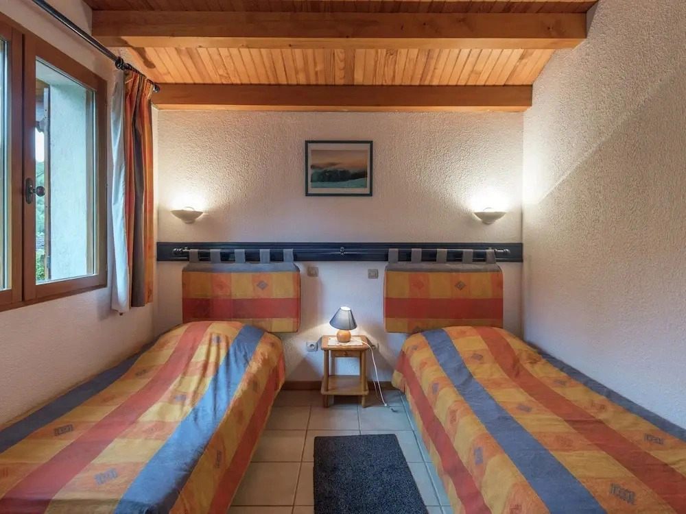 Chalet in Lovely, Rich Forest Setting With a Beautiful View