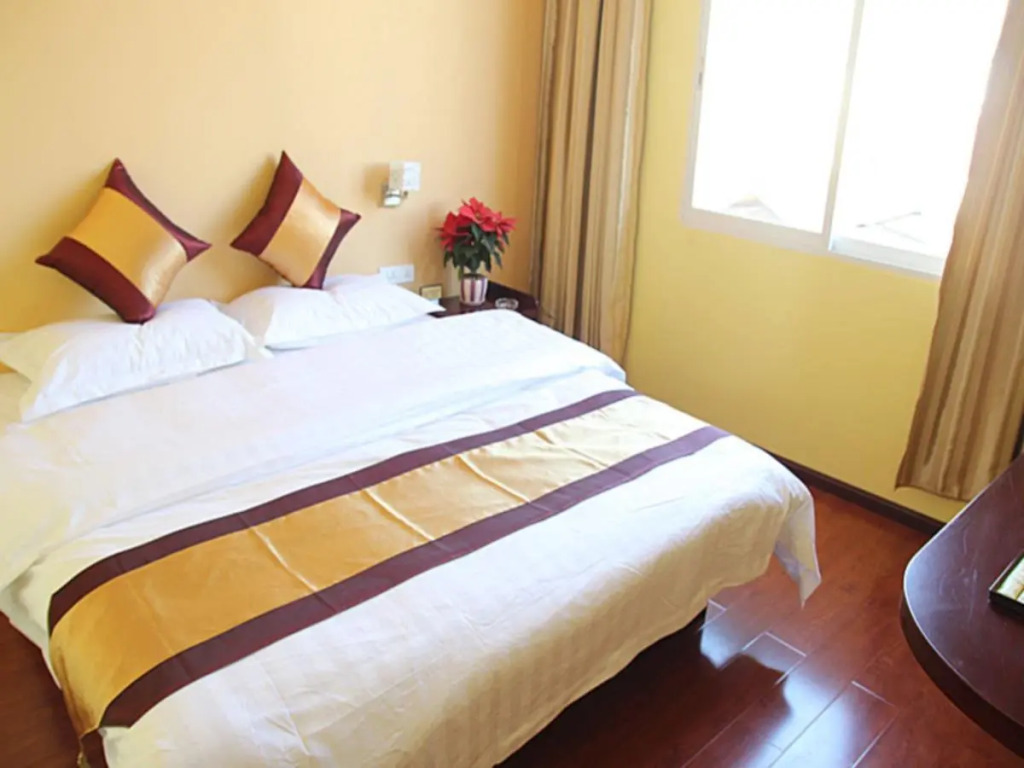 Kunming Yinghe Hotel