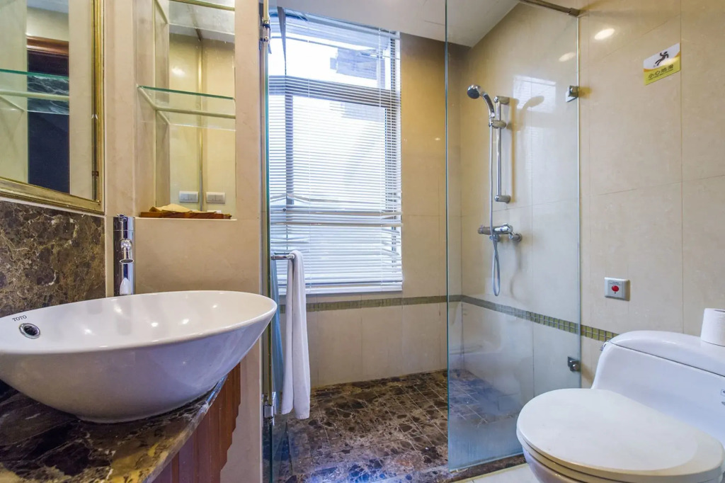 SZZD Crown Serviced Apartment