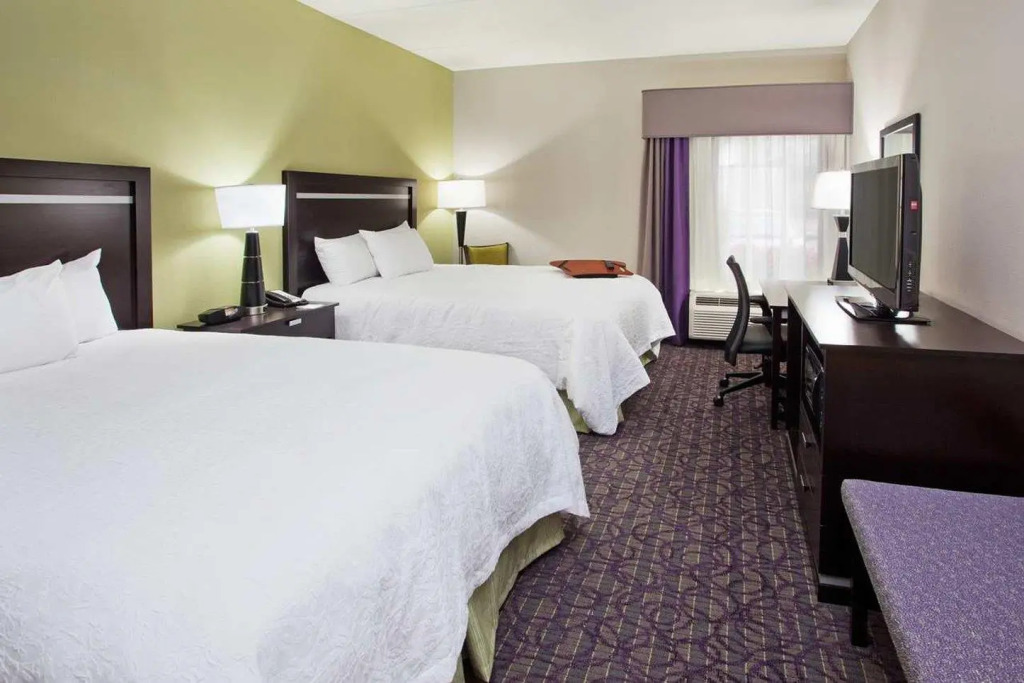 Spark by Hilton Atlanta Kennesaw Town Center