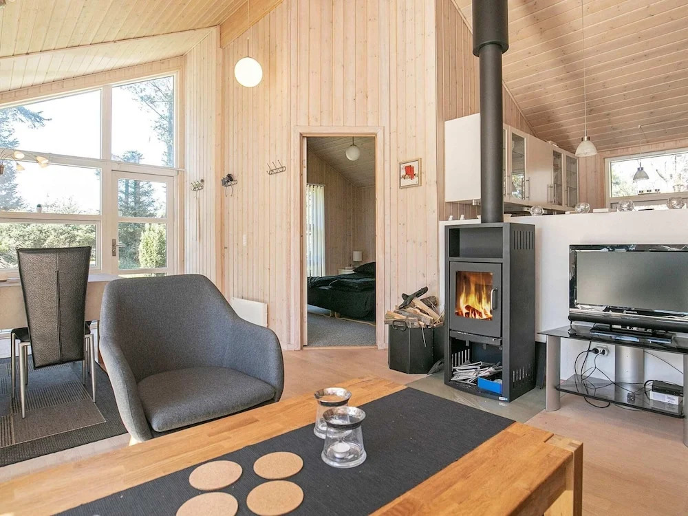 6 Person Holiday Home in Hals