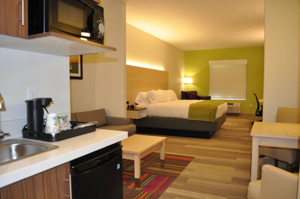 Holiday Inn Express & Suites Price by IHG
