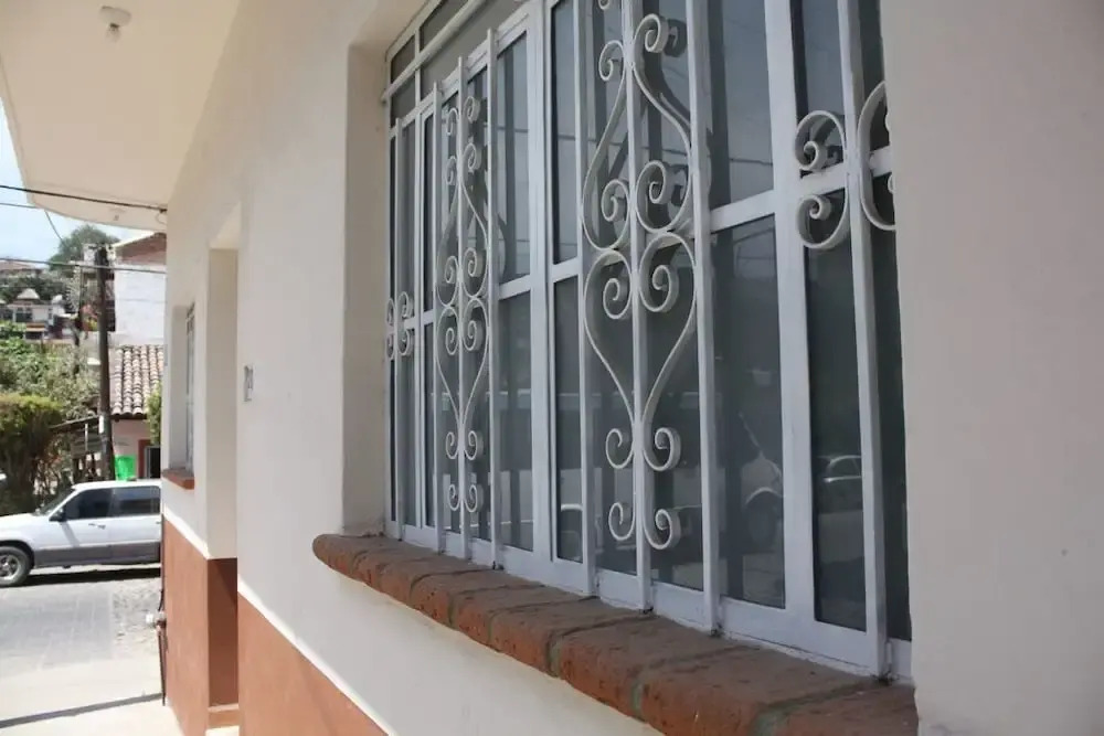 Casa Karina - Emiliano Zapata by MDR