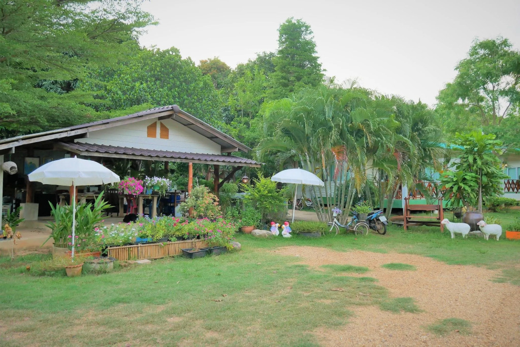 Phuingchan Resort
