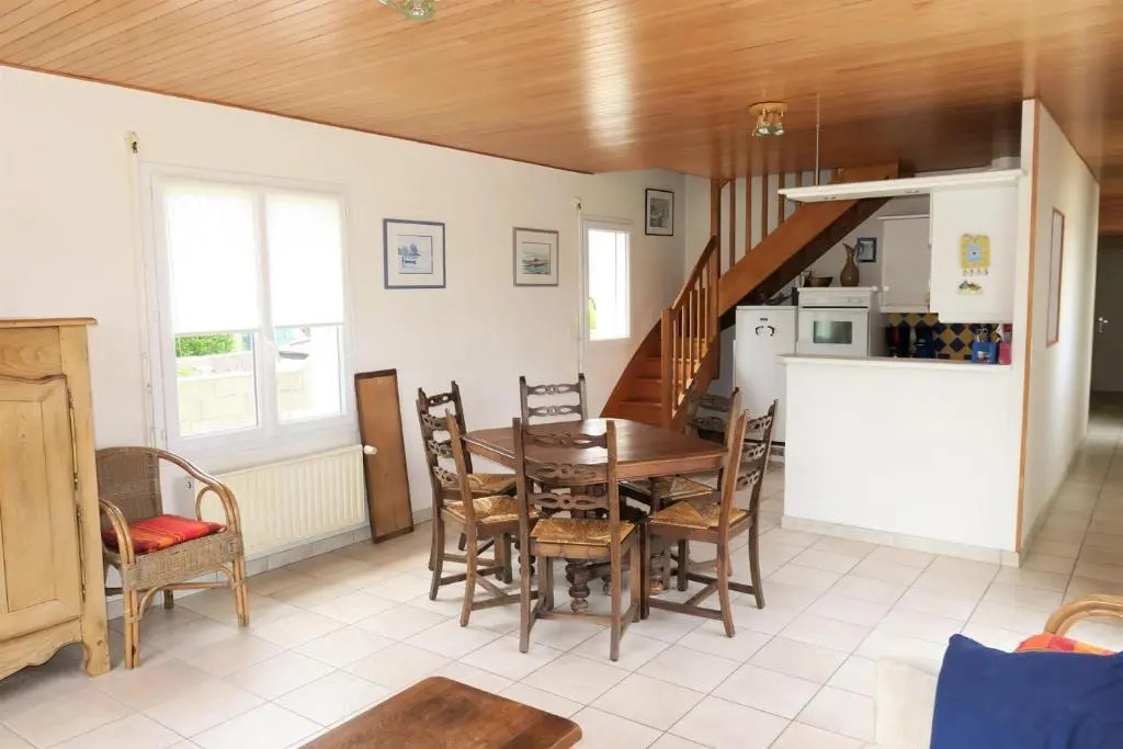 Maison 6 Pers Avec Jardin À 130m de la Plage À Tregastel - Ref 131