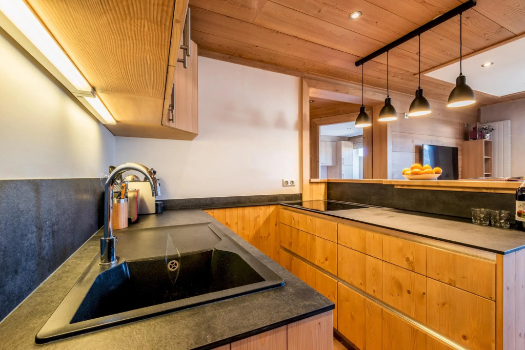 ITAUBA - Luxury ski in ski out apartment with sauna