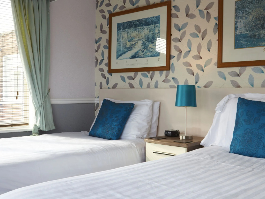 The Headlands Hotel