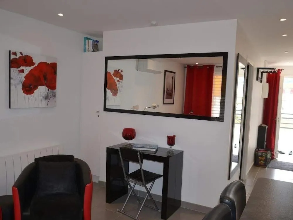 Rouaze Two Bedroom