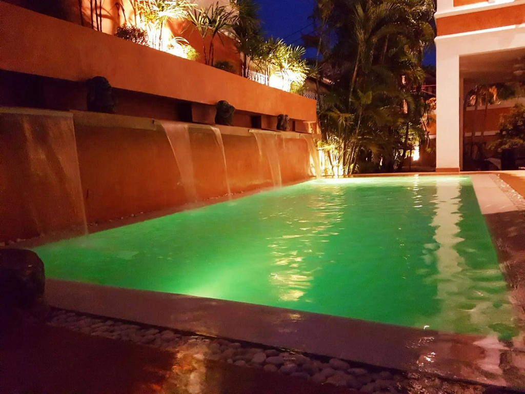 HIDELAND Luxury Pool Villa Pattaya Walking Street