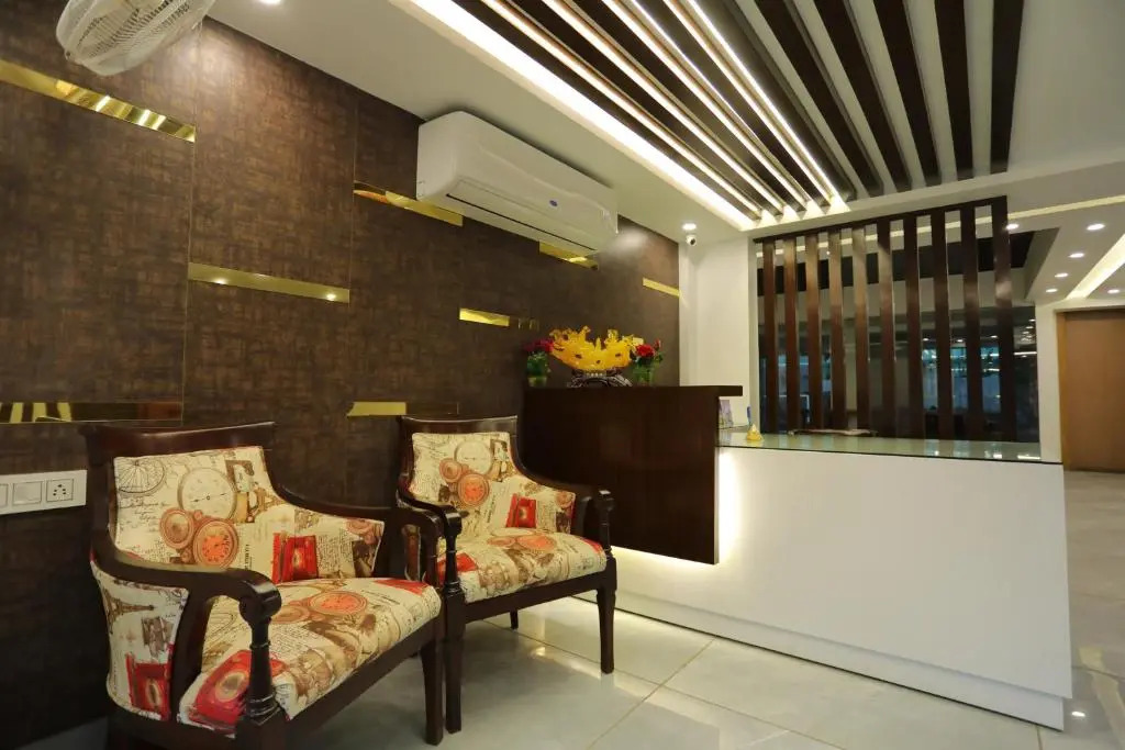 Hotel Keshav Residency - Medicity Gurugram, near Medanta Hospital, Pure Vegetarian
