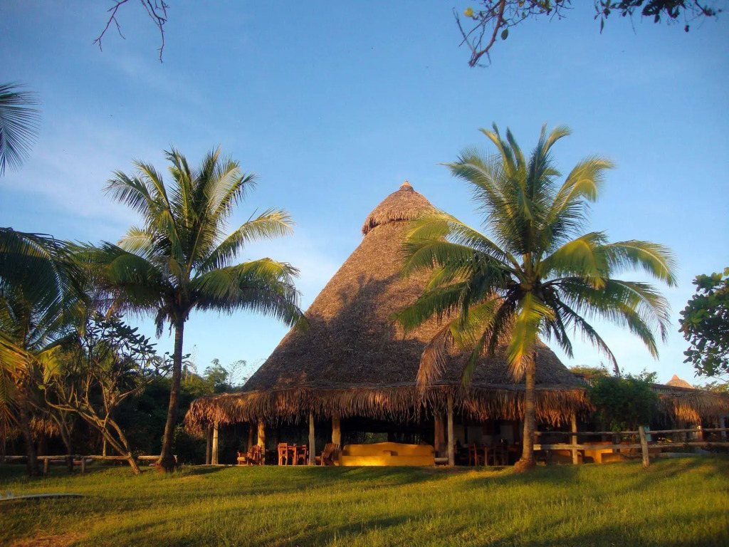 Hotel Playa Negra