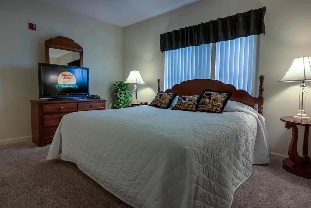 Whispering Pines 243
