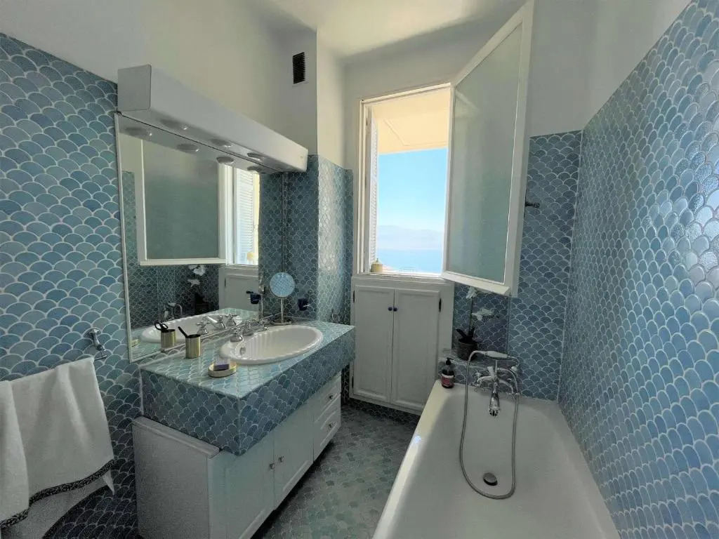Appartement Ajaccio, 4 pièces, 6 personnes - FR-1-61-591
