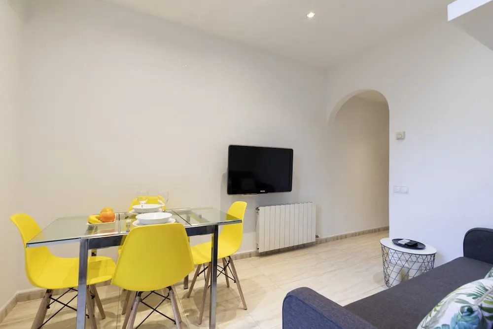 AB Rossello Center Terrace Apartment