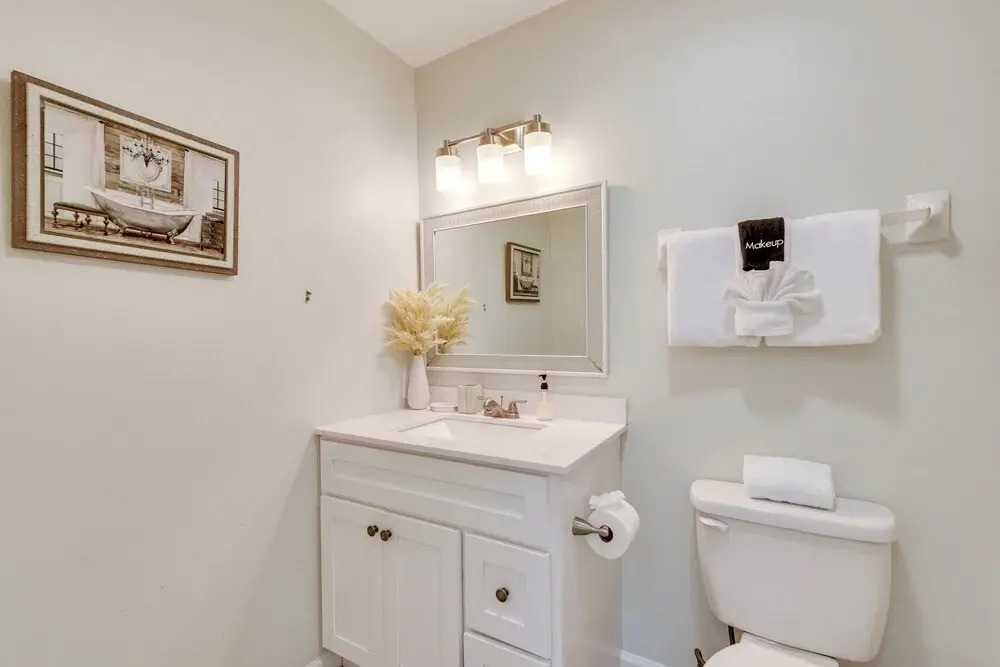 2 Mi to Ocean! Poolside Escape in Miramar Beach
