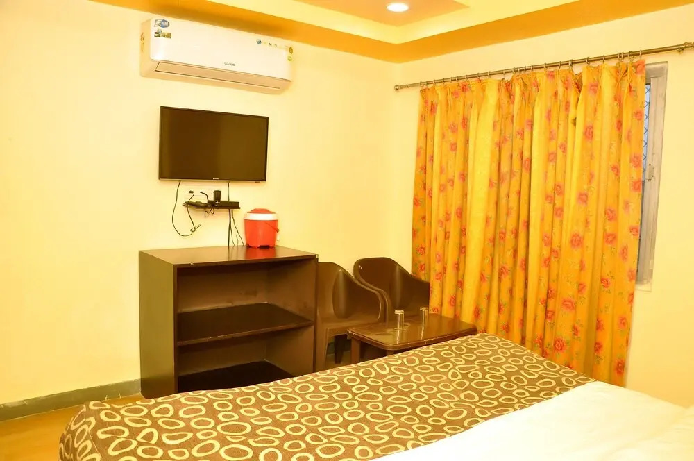 Ganpati Hotel