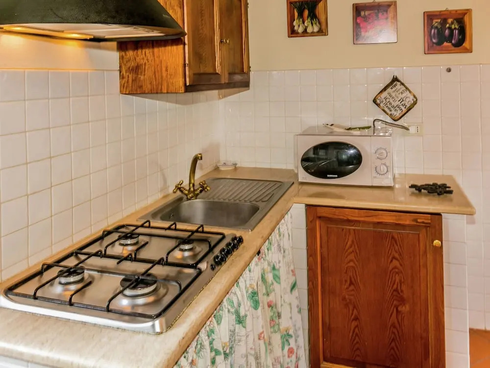 Farmhouse Montepulciano Near Vineyards Pool