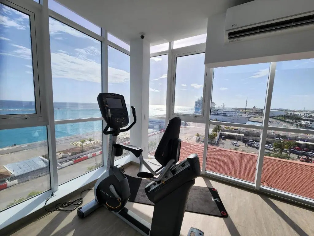 ARUBA DREAM GETAWAY 2BR/2BT OCEAN & POOL VIEW