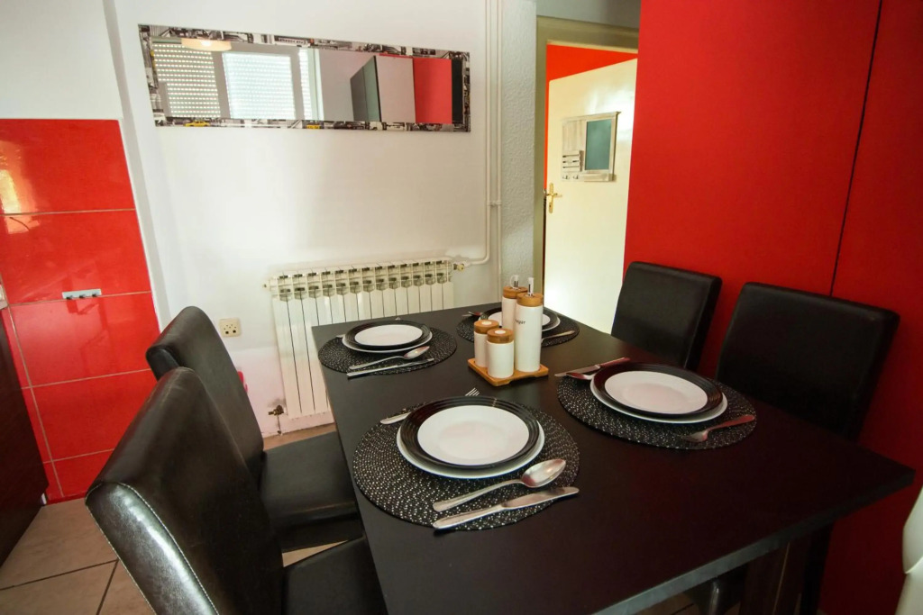 FLAMINGOS Apartman & Fitness OSIJEK