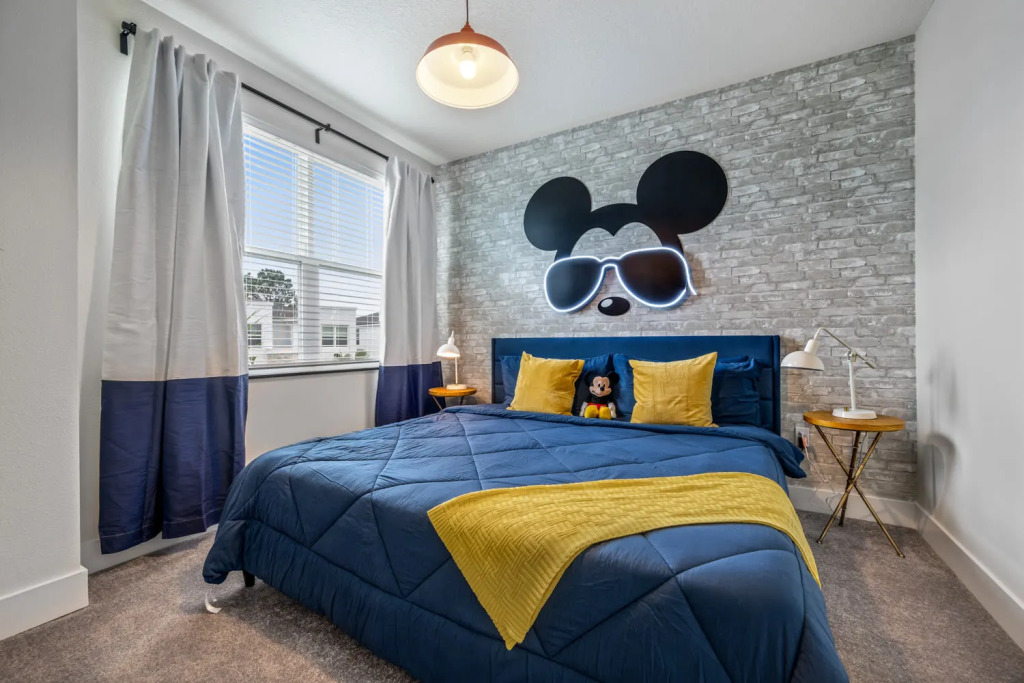 Luxury villa with amazing themed bedrooms