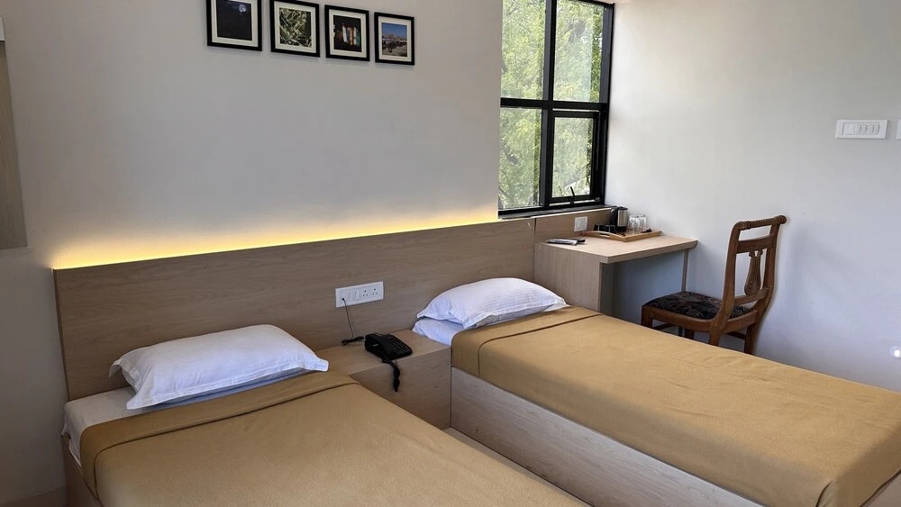 Hotel Unnati