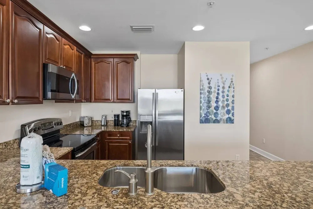 Reflections at Bay Point Unit 404