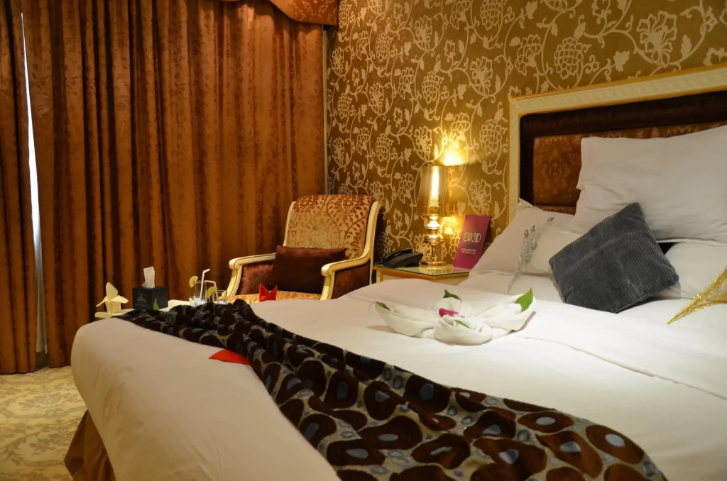 Rose Garden Hotel فندق روز جاردن