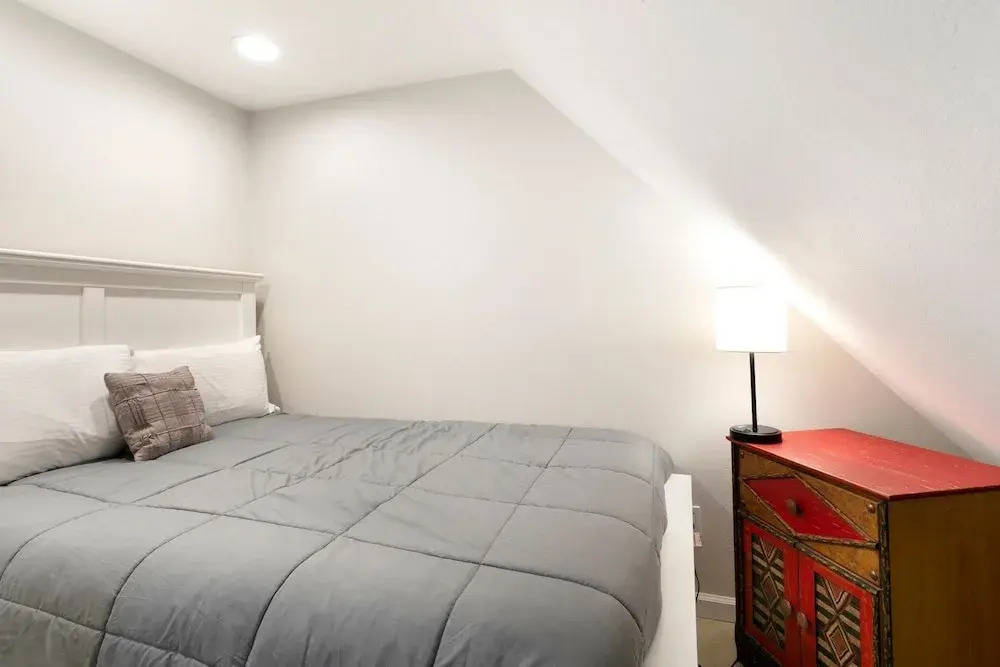 27 Bachelors Gulch Road 5 Bedroom Home by RedAwning