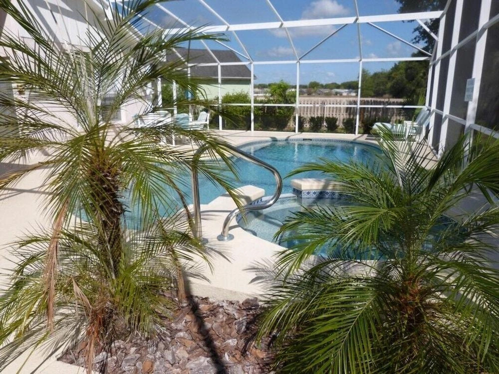 Sun Splash Villa