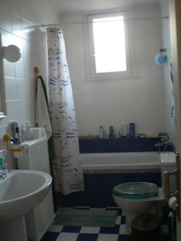 5-bed House With Garden in the City of Chios