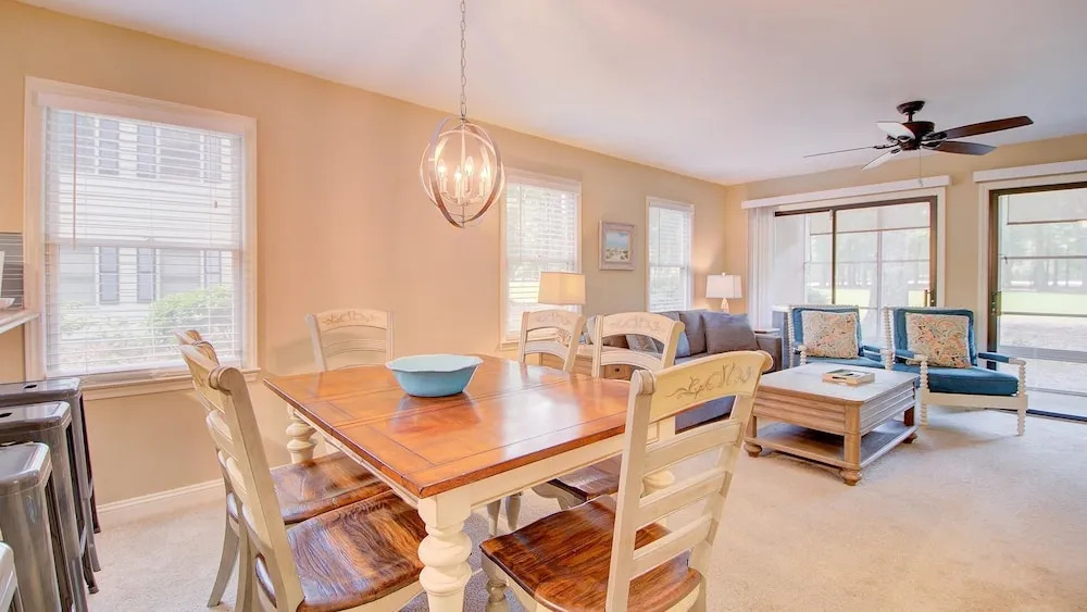 #111-1 Weehawka Way 2 Bedrooms 2 Bathrooms Condo