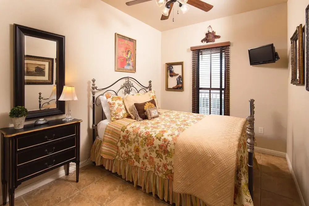 Rio Hacienda Vg306 3 Bedroom Condo by RedAwning