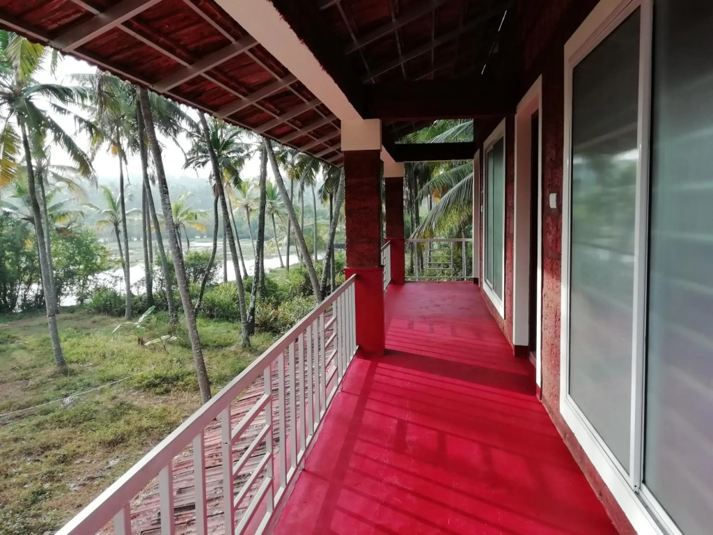 Kannur west beach house