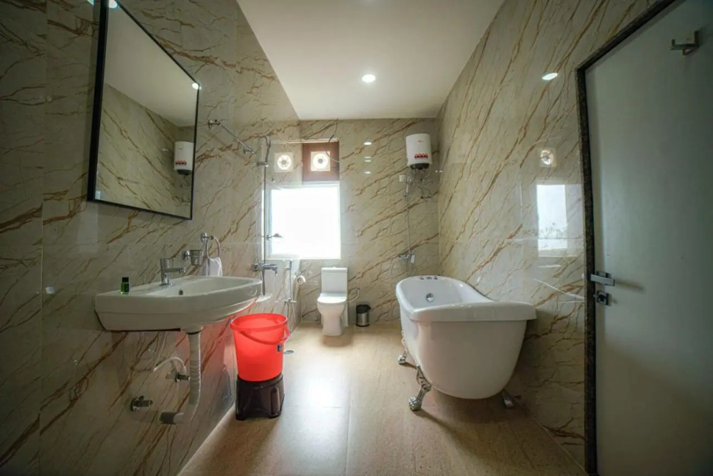 Hotel SVM GRAND Bachupally