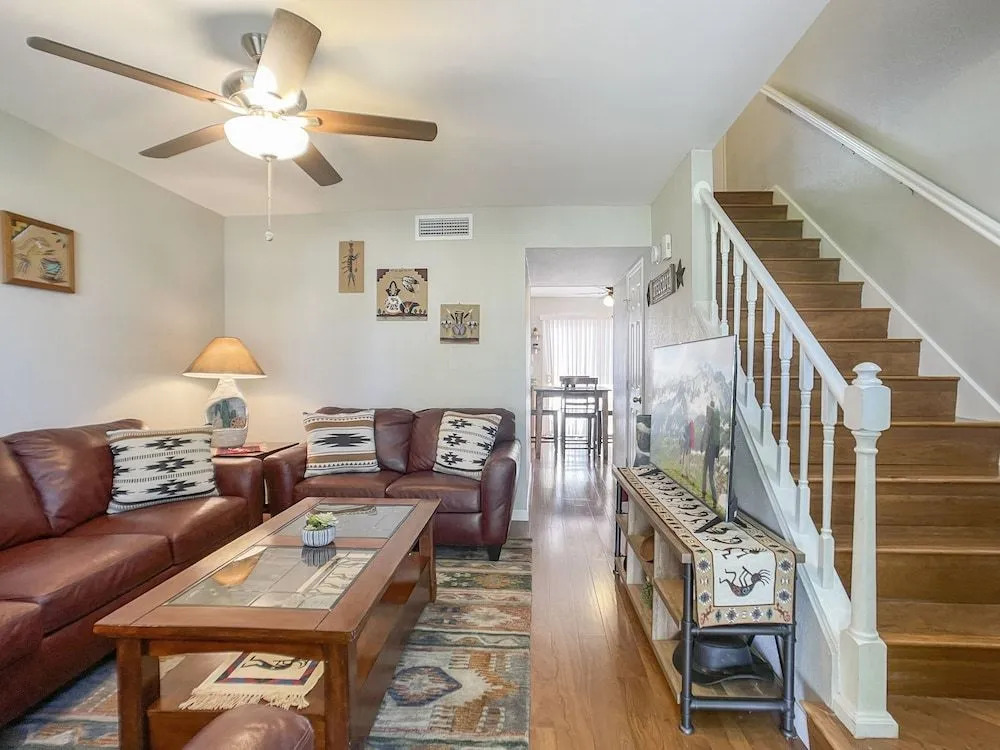 Southwest Splendor 2BR Tempe Townhome