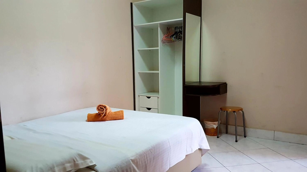 Marina Court 3Bilik2Tandas Apartmen Tengah2 Bandar Maksimum 10 Org Termsk Kanak2 1 Parkir Percuma 2 Kolam Besar