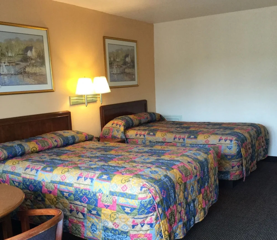 Belmont Inn and Suites