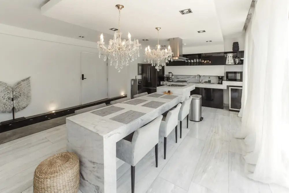 Black House Aldea Zama
