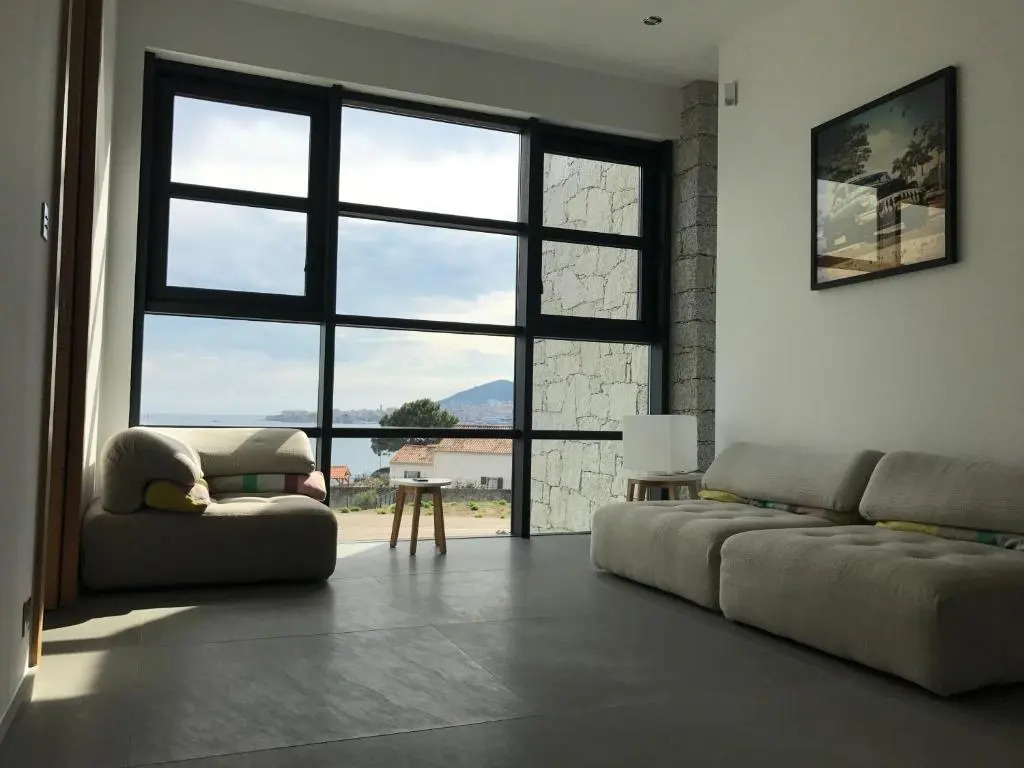 Villa dexception, piscine, vue mer, plage à 100M