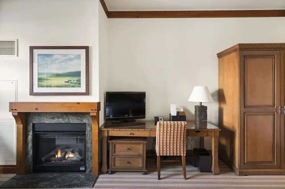 1228 Studio at The Lodge at Spruce Peak
