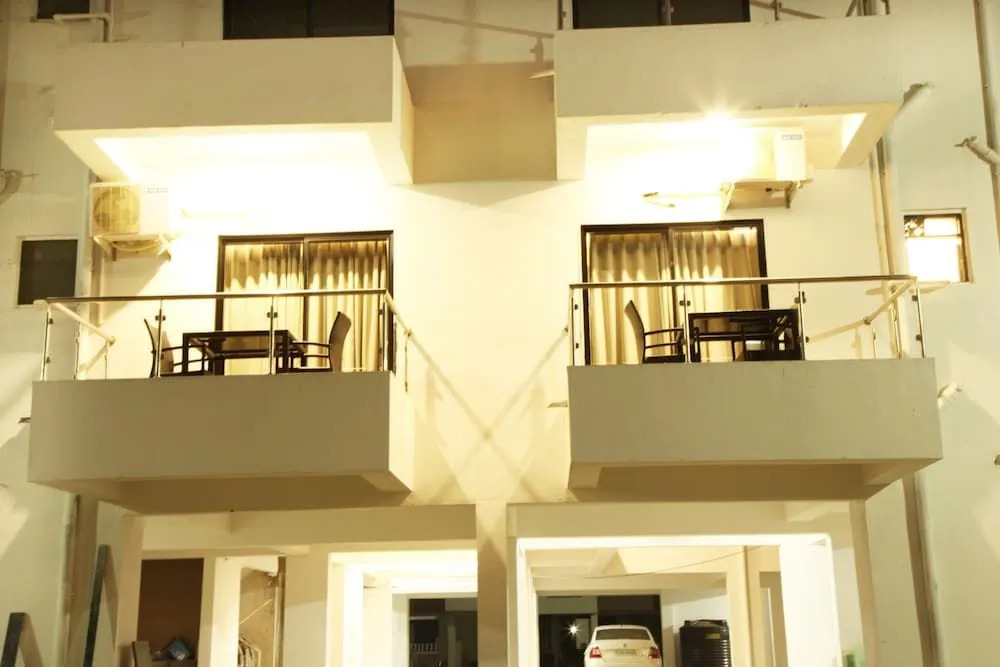 Saburi Service Apartments