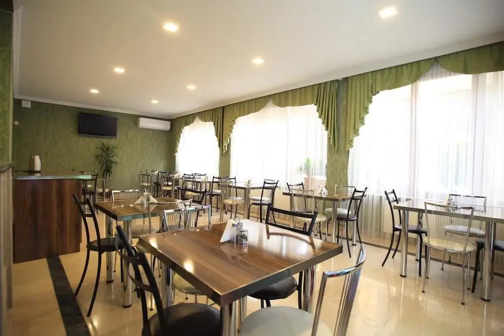 Hotel Taia