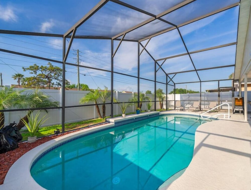 4820 Jamaica Lane 4bed