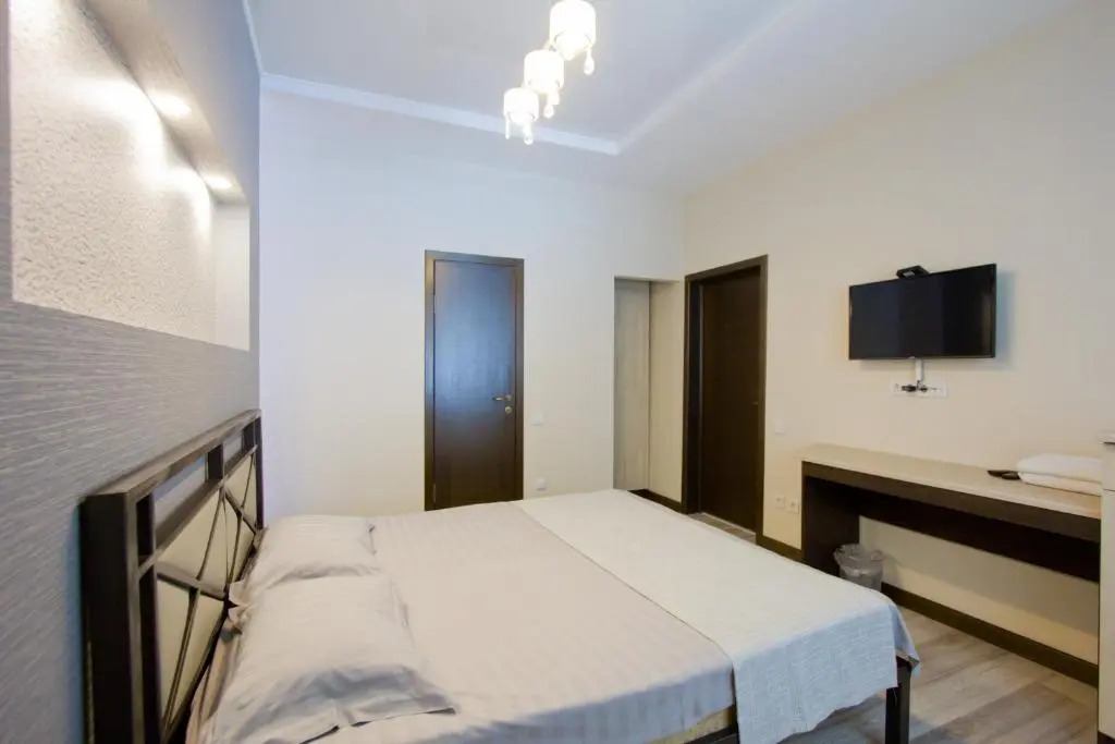 Center Hotel