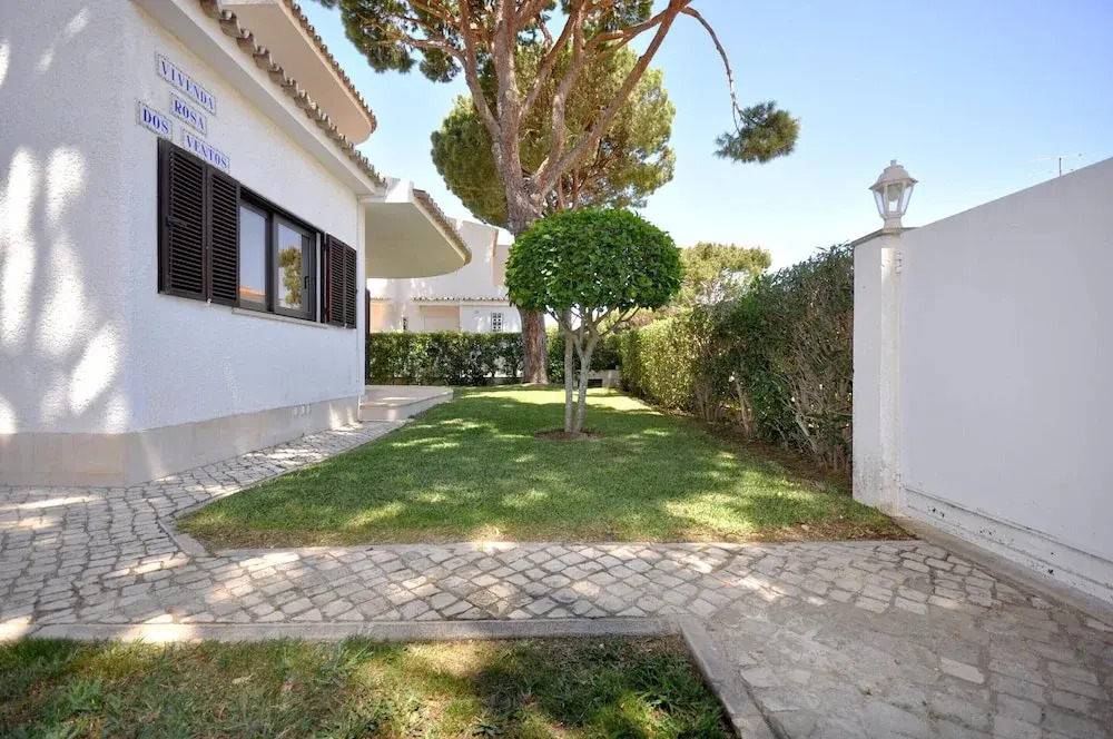 Villa in Vilamoura with Pool near Golf Courses