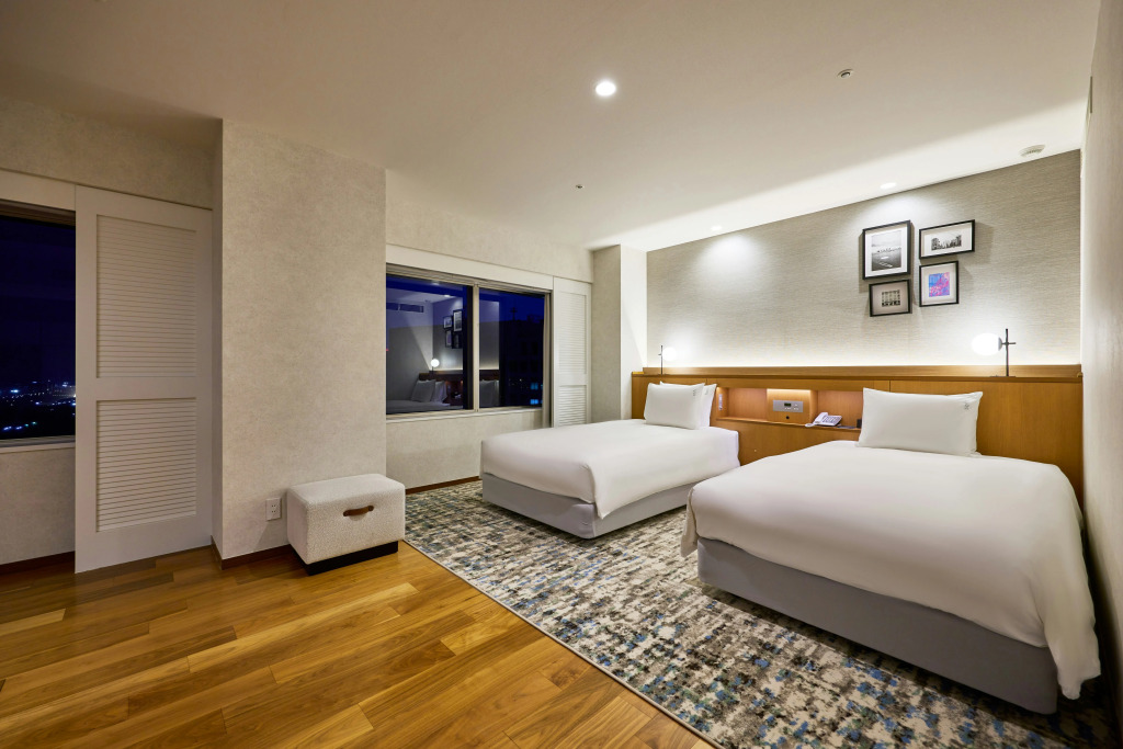 ANA Holiday Inn Tokyo Bay by IHG