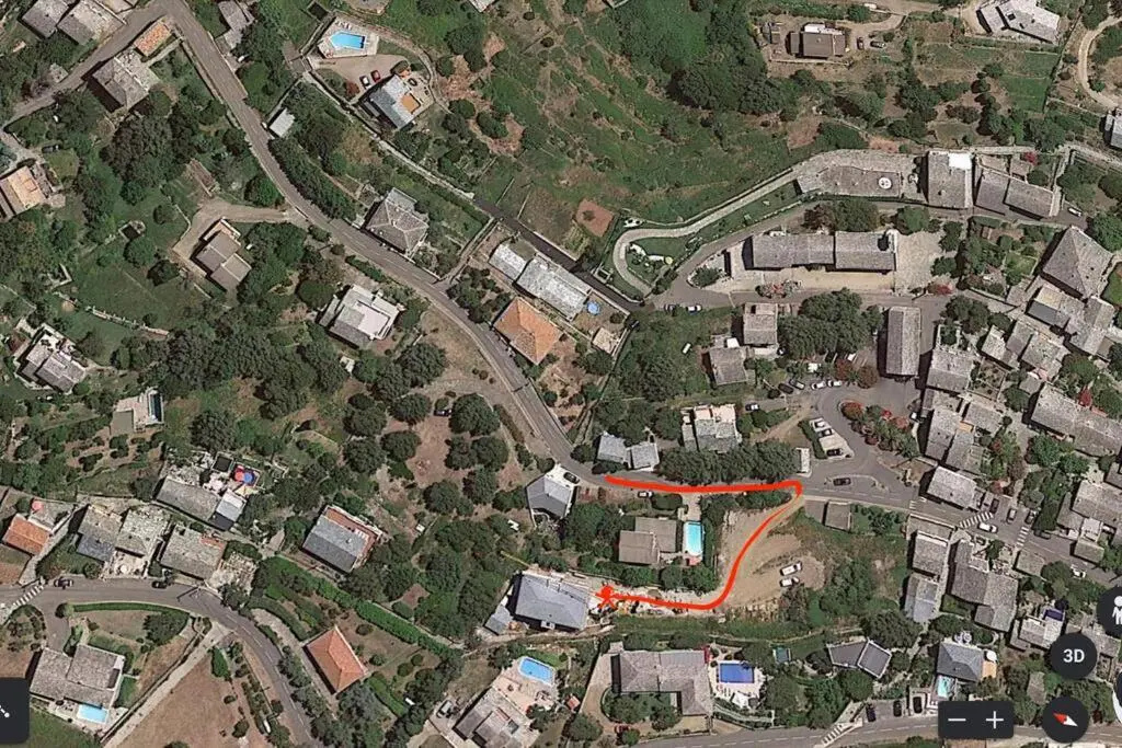 Studio au coeur du village de Poretto