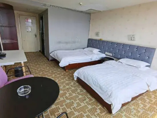 Jixiang Business Hotel