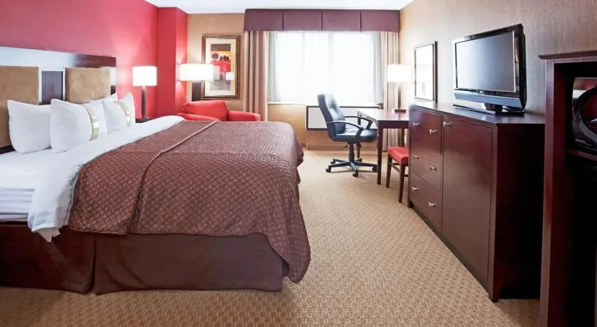 Holiday Inn St. Paul - I94 East - 3M Area